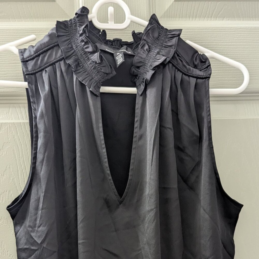 White House Black Market Blouse